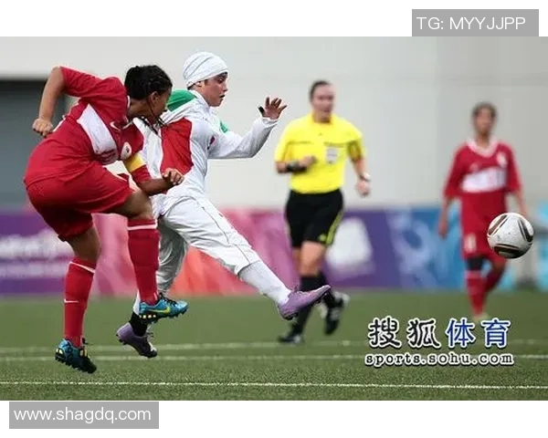 伊朗与韩国足球比赛在线直播全程回顾与精彩瞬间分享