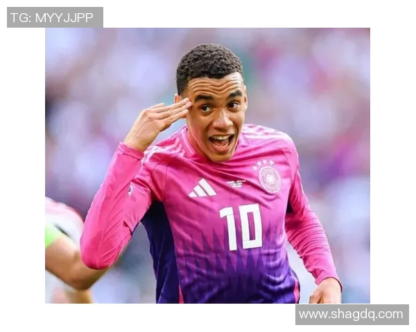 穆西亚拉：年轻天才如何在足球世界中崭露头角与未来展望